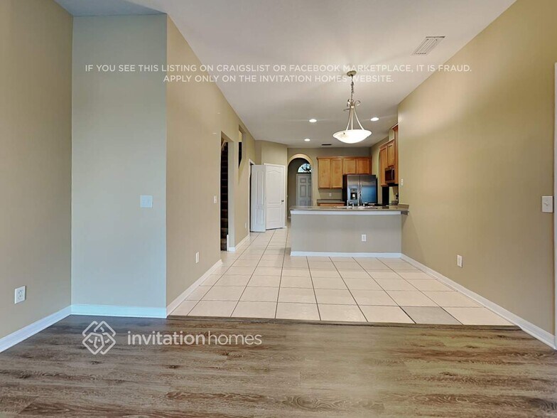 Building Photo - 3931 Stornoway Dr