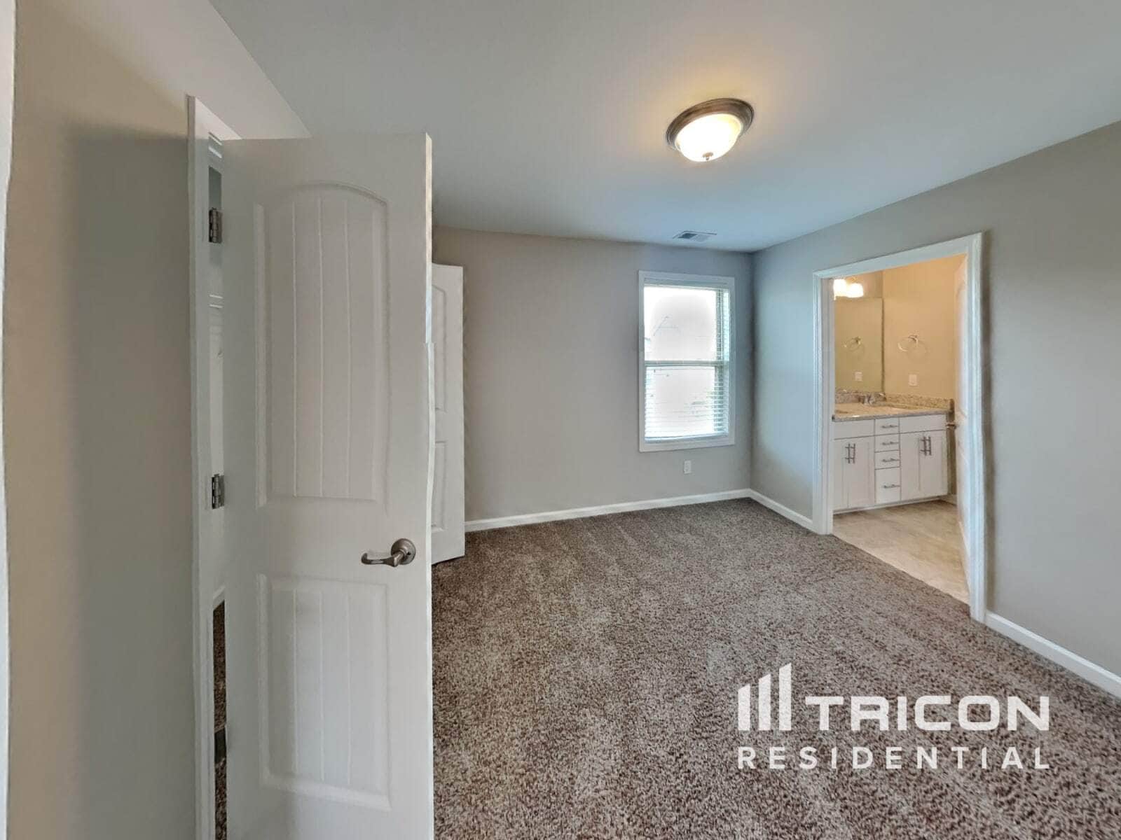 Building Photo - 306 Imperial Ct