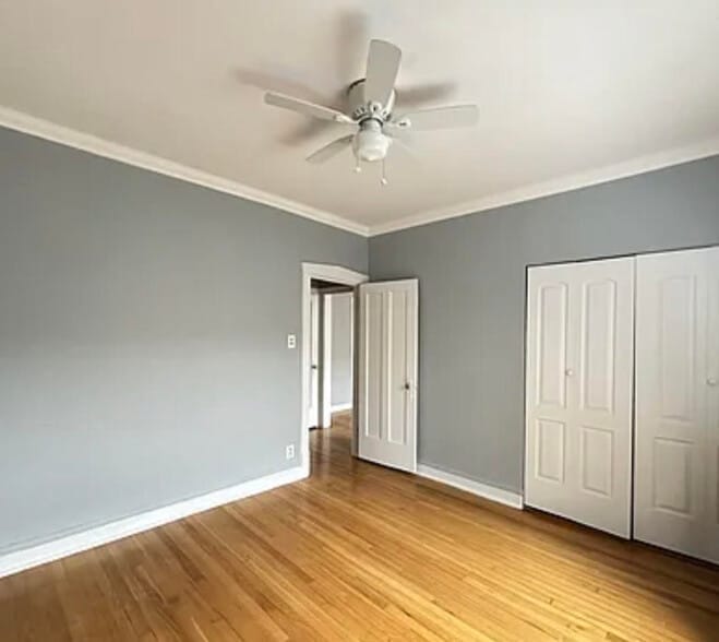 Building Photo - 1321 W Estes Ave