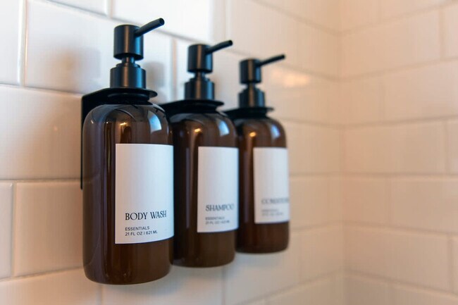 Building Photo - 4845 W 73rd Ave