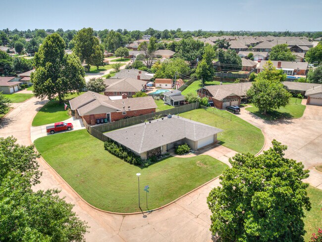 Building Photo - 6721 St Mary's Cir