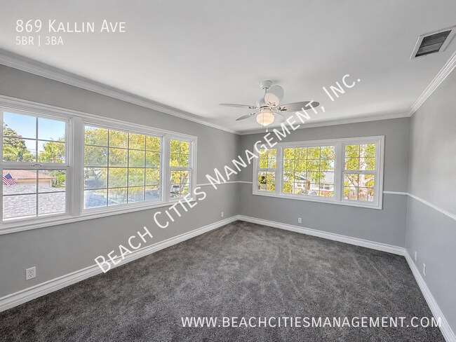 Building Photo - 869 E Kallin Way