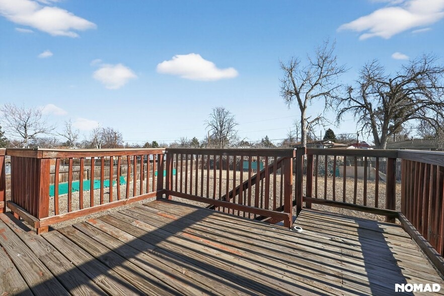 Building Photo - 406 S Uvalda St