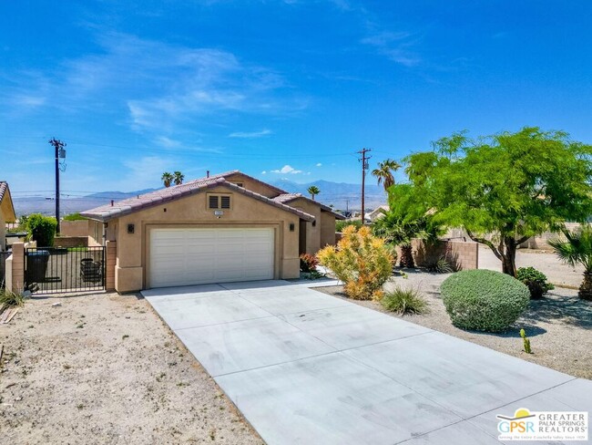 Building Photo - 13589 Hidalgo St
