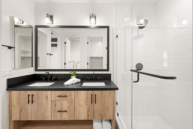 Building Photo - 1303 Bergamo Pl