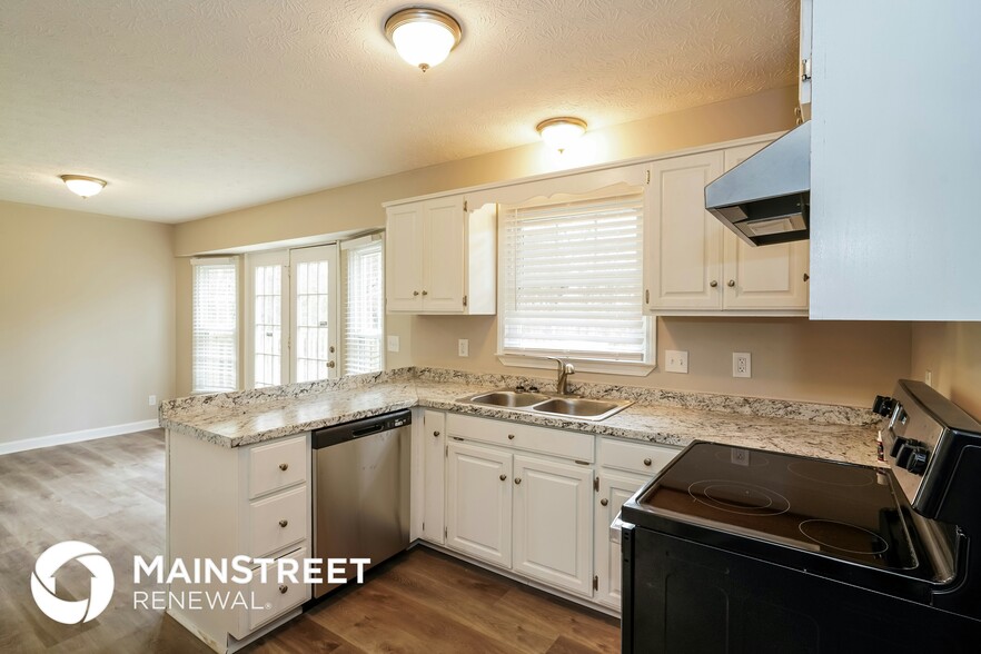 Building Photo - 1011 Coulsons Ct