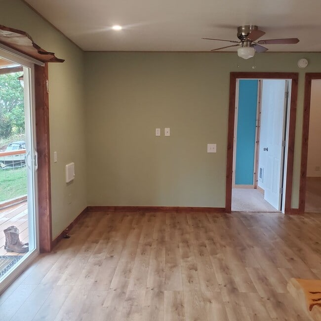 Building Photo - Awesome cabin for sale by owner or rent