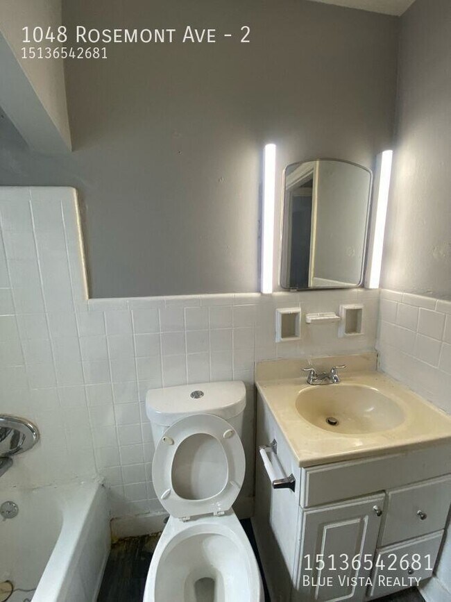 Building Photo - 1048 Rosemont Ave