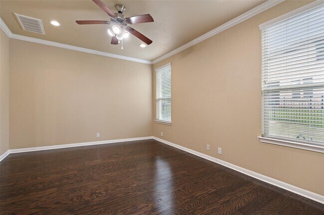 Building Photo - 7324 Bandera Ranch Trail