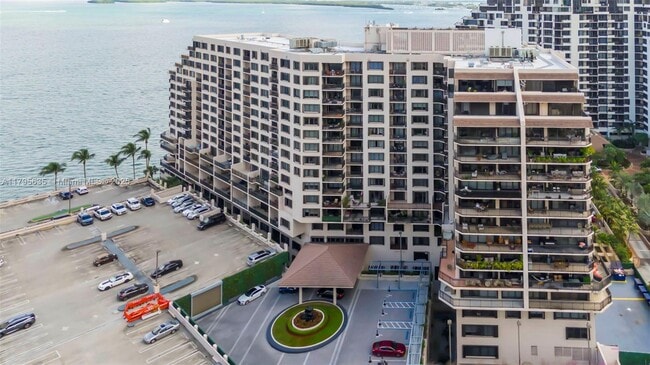 Building Photo - 540 Brickell Key Dr