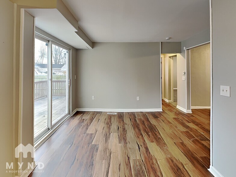 Building Photo - 1190 Geers Ave