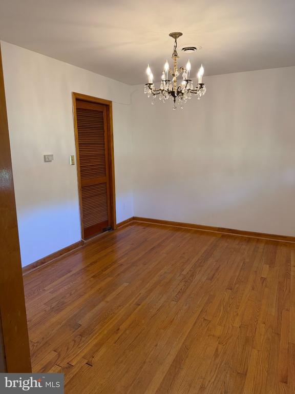 Building Photo - 13994 Burntwoods Rd