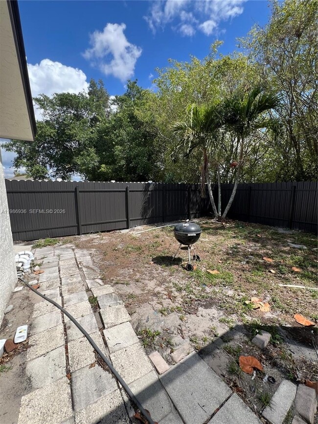 Building Photo - 7328 Pebble Beach Rd