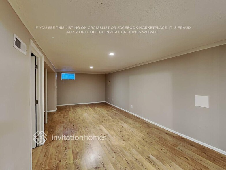 Building Photo - 3020 S Evanston Way