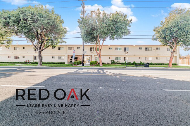 Building Photo - 14121 1/2 Shoemaker Ave-94