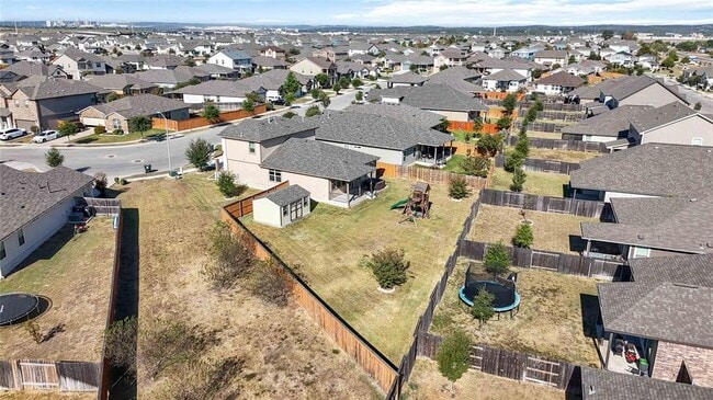 Building Photo - 137 Gray Wolf Dr