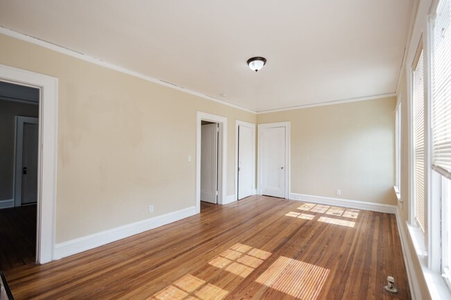 Building Photo - 217 South 11th Street, A &amp; B