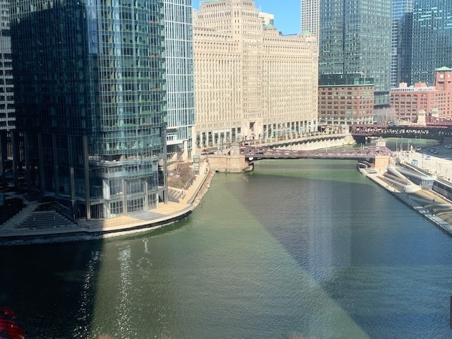 Building Photo - 165 N Canal St