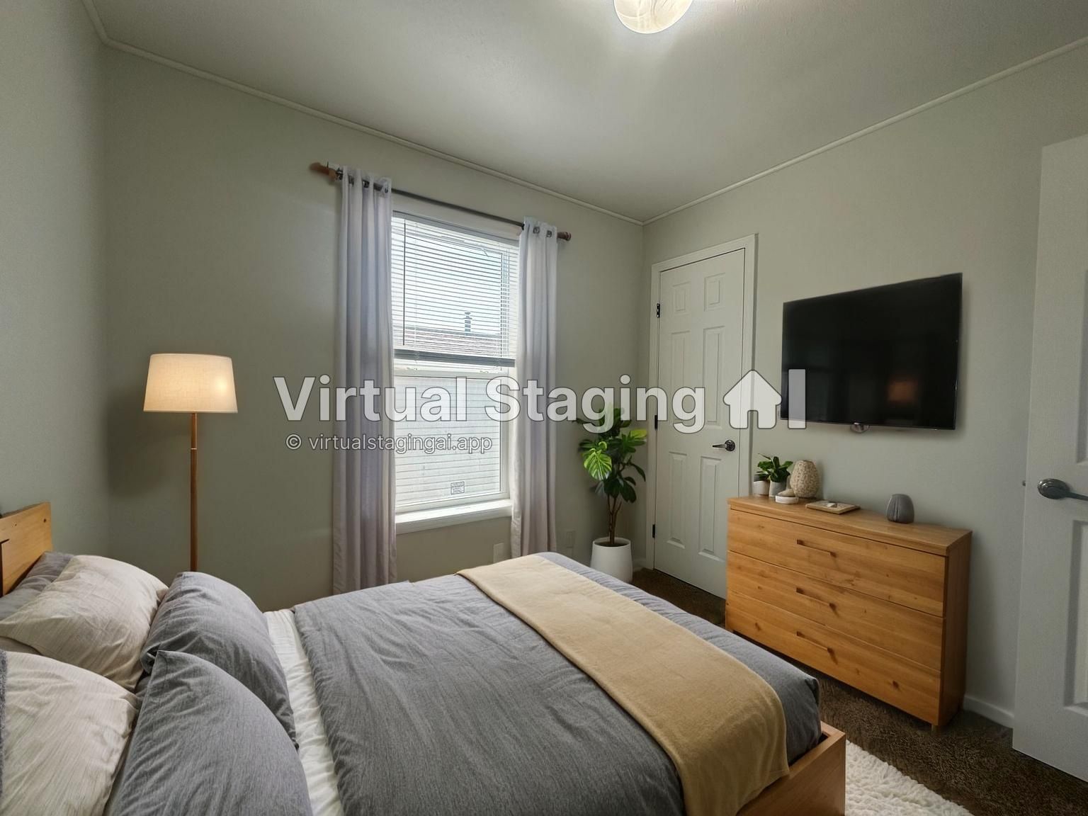 Building Photo - 1961 Four Seasons Dr