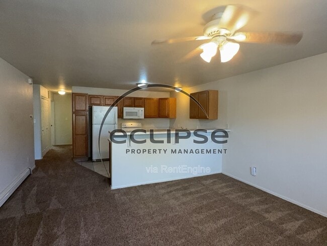 Building Photo - 497 Coronado Ct