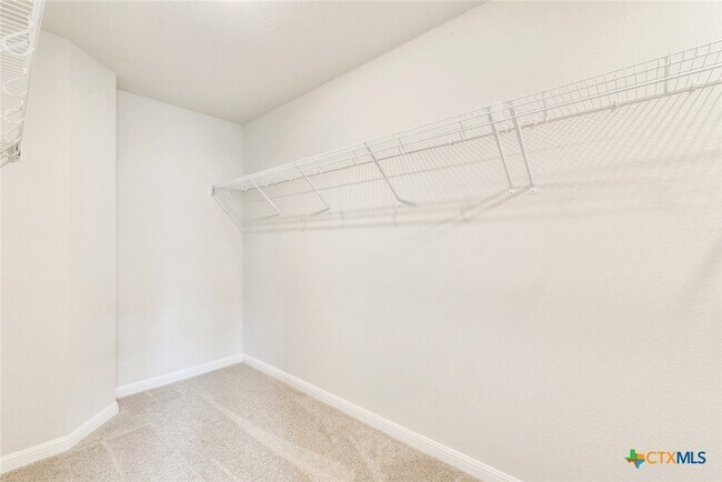 Building Photo - 1628 Arbor Knot Dr