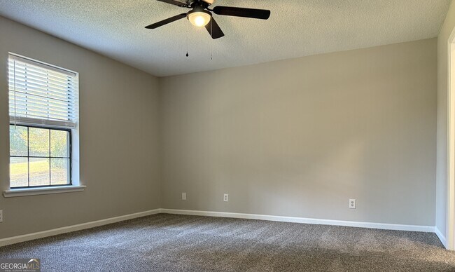 Building Photo - 731 Moon Bridge Rd