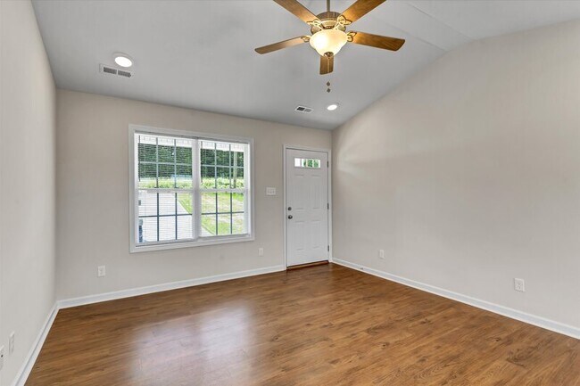 Building Photo - 2020 McCleary Rd