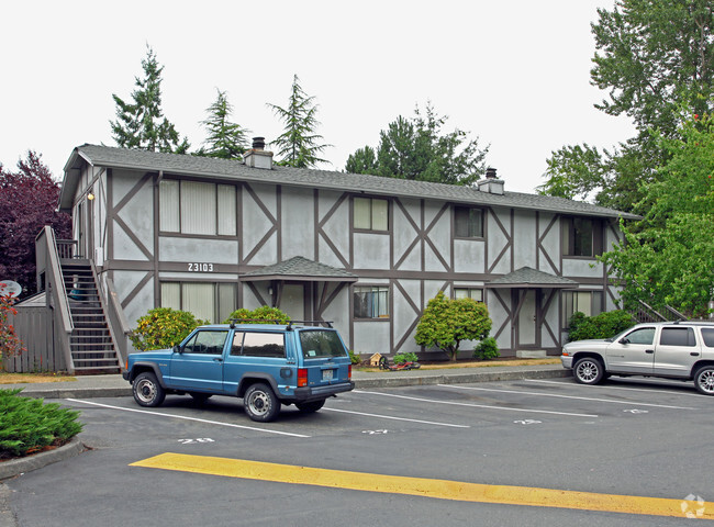 Primary Photo - Cedar Terrace Apartments