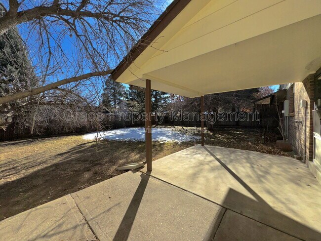 Building Photo - 5728 S Kenton St