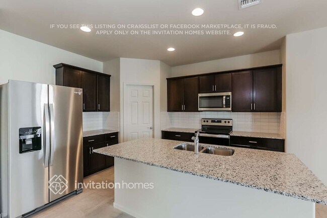 Building Photo - 25282 W Romley Rd