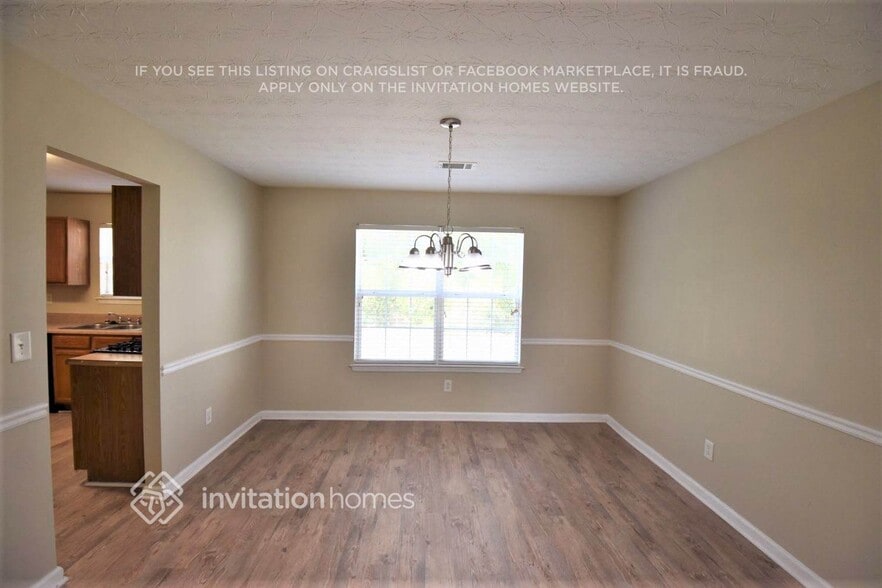 Building Photo - 1027 Lear Dr