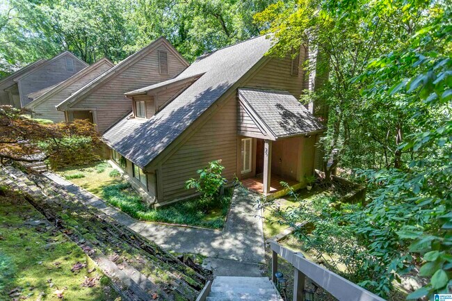 Building Photo - 327 Heath Dr