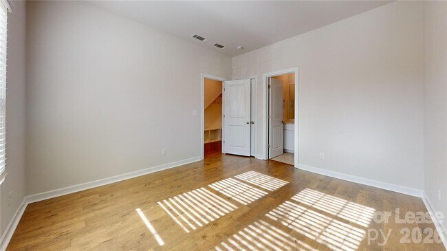 Building Photo - 2518 Arbor Loop Dr