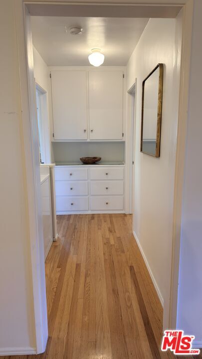 Building Photo - 1570 Via Capri