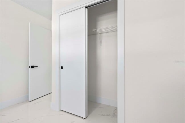 Building Photo - 8014 W Comanche Ave