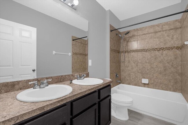 Building Photo - 3799 Briarwood Estates Cir