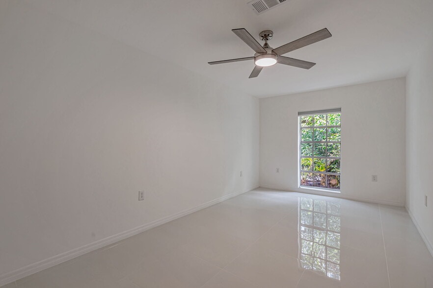 Building Photo - 6235 4th St