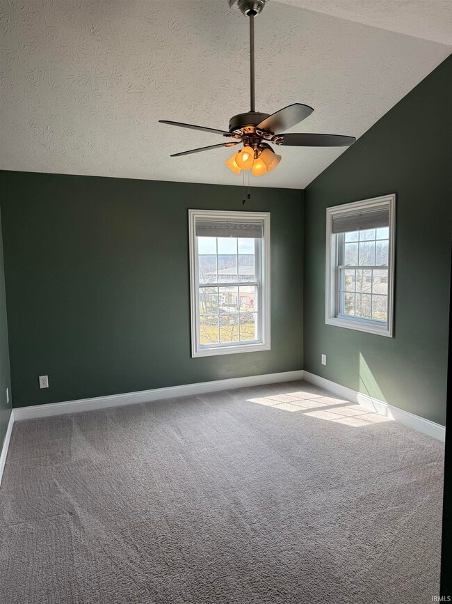 Building Photo - 2320 S Samuel Ln