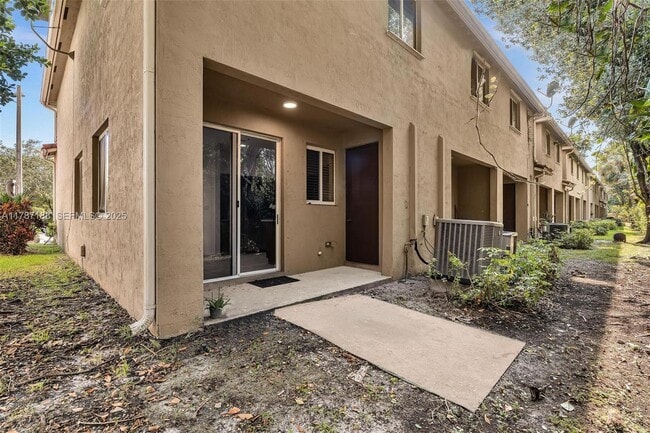 Building Photo - 21205 NW 14th Pl