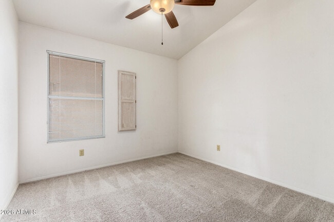 Building Photo - 1629 S Ash Dr