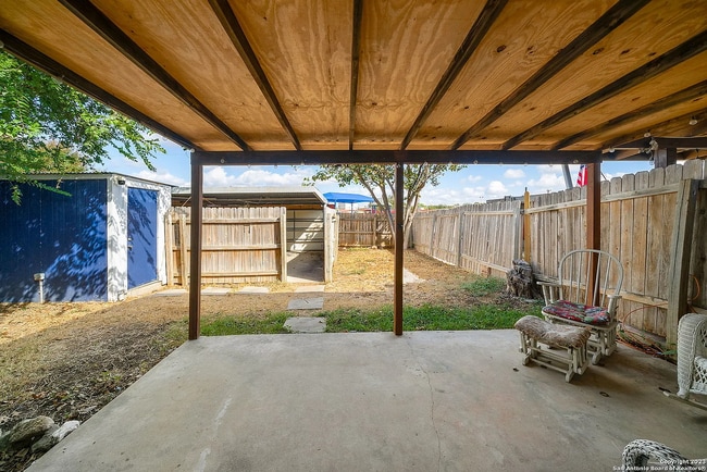 Building Photo - 6519 Spring Manor St