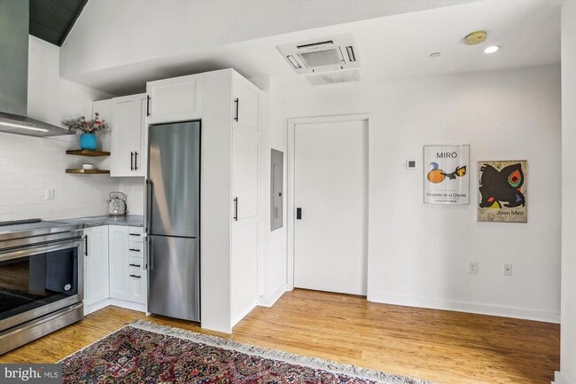 Building Photo - 3705 Brandywine St NW