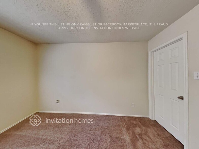 Building Photo - 17823 Kerrybrook Ln