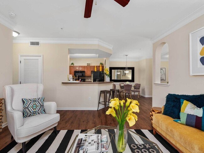 Building Photo - Warm, Welcoming, and Move-In Ready!