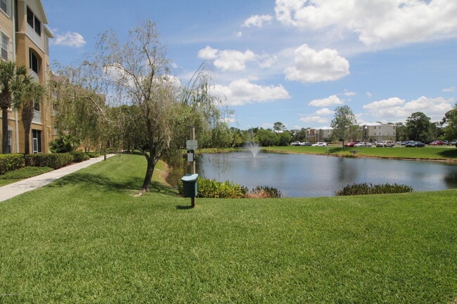 Building Photo - 1576 Peregrine Cir