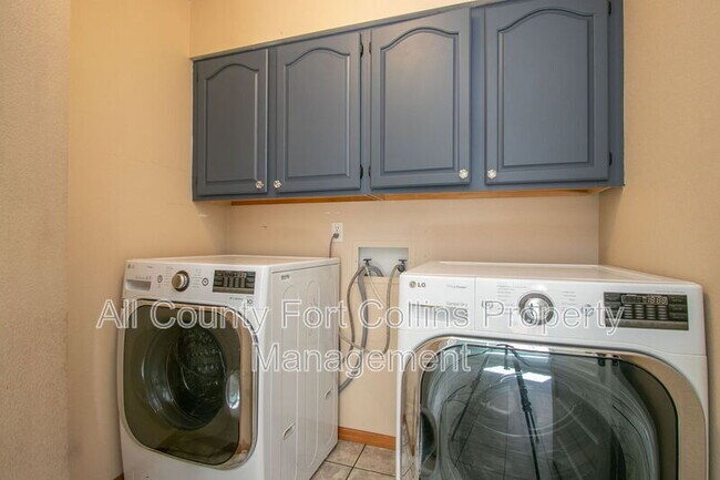 Building Photo - 7220 W Canberra St