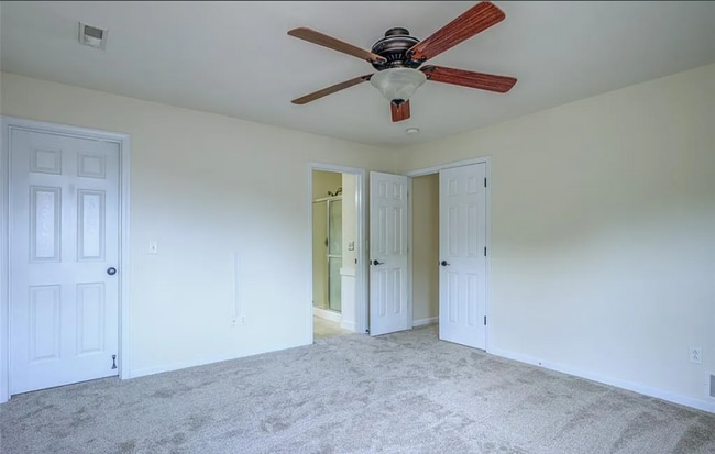 Building Photo - Spacious 4-Bedroom Home in the Heart of Winghaven