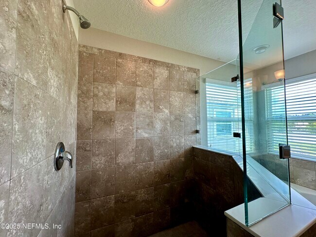 Building Photo - 8135 Cape Fox Dr