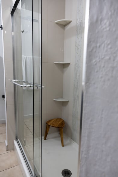 Primary Bathroom - 1441 Central St