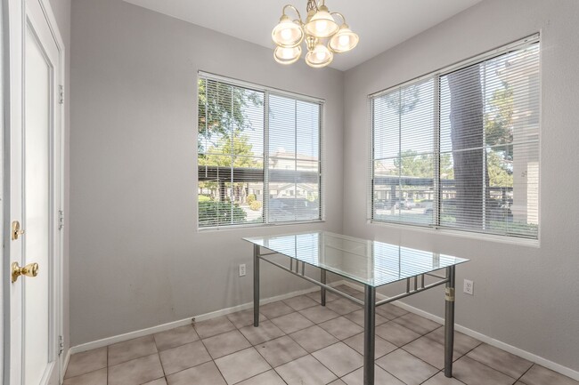 Building Photo - Luxury Living at The Falls - Ground floor ...